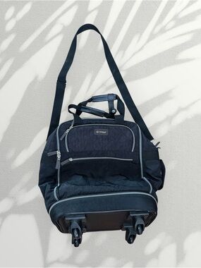 Biaggi roller bag duffel compact 4 wheels black like new 17” high luggage